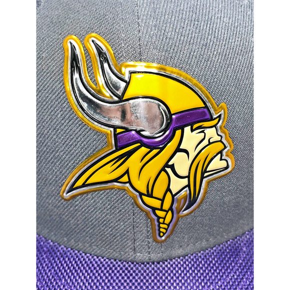 Gray and Purple Cap - Picture 4 of 7